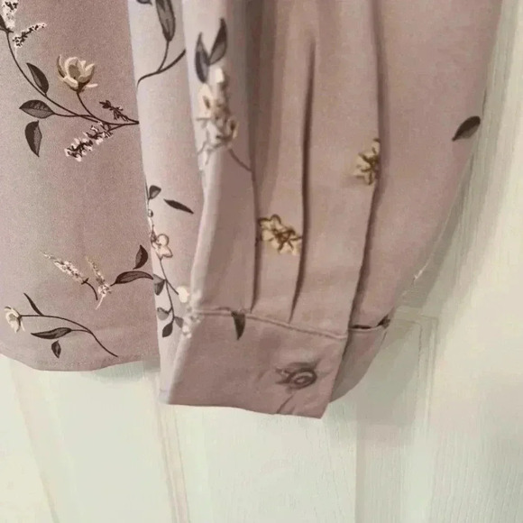 Hilary Radley Floral Blouse Large  Purple Lilac Popover Long Sleeve Shirt - Picture 8 of 10